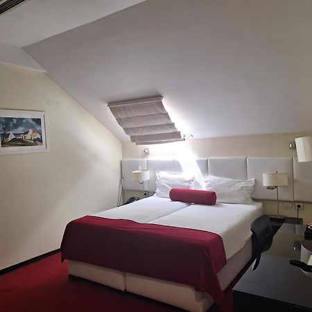 Hotel Central Sarajevo Bagian luar foto