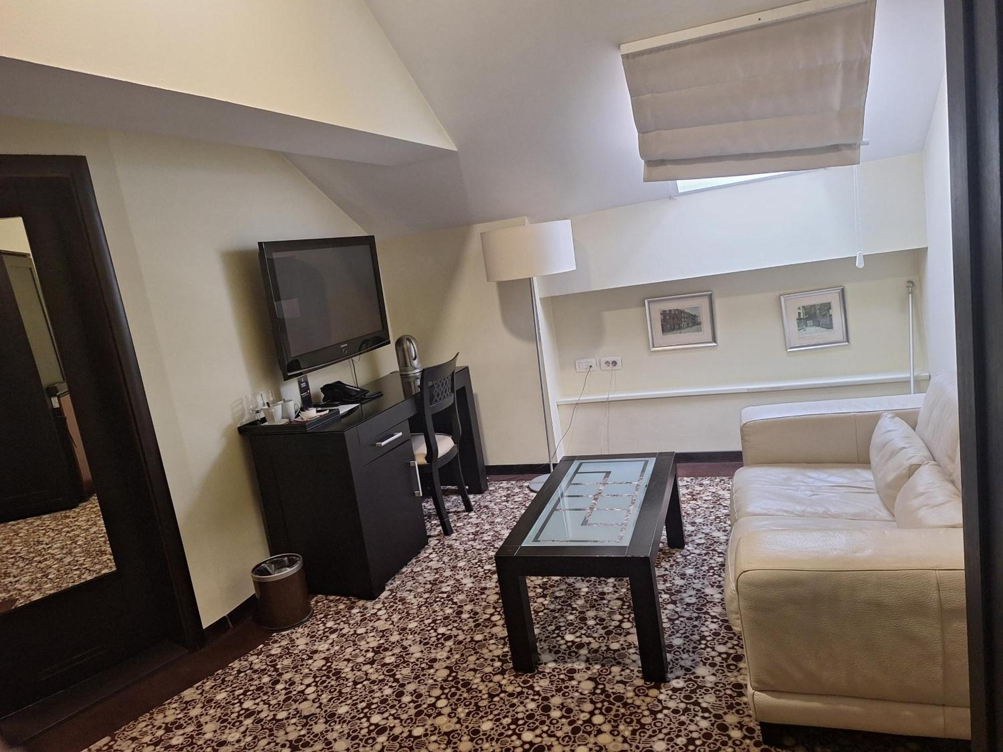 Hotel Central Sarajevo Bagian luar foto