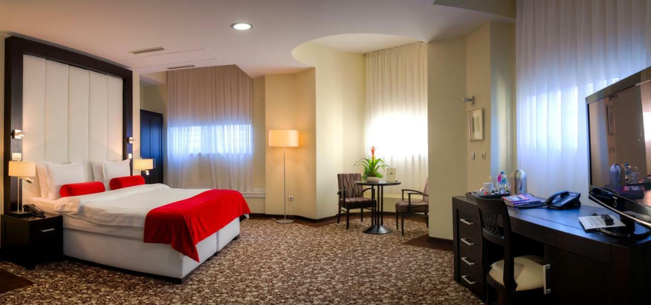 Hotel Central Sarajevo Bagian luar foto